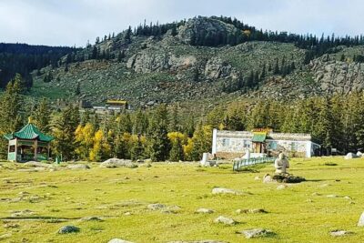1 Day Manzushir Monastery & Hiking to Tsetsee Gun (Bogd Khan Summit)