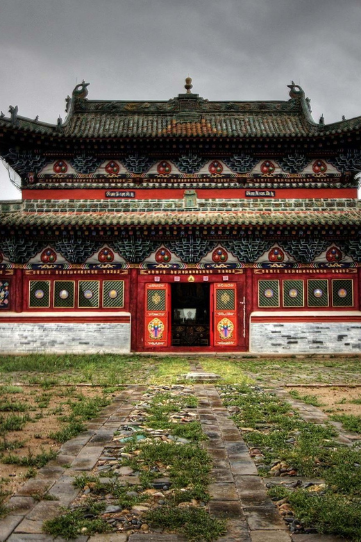 2 Day full adventure to Central Mongolia - The guide and driver can shape the whole experience
