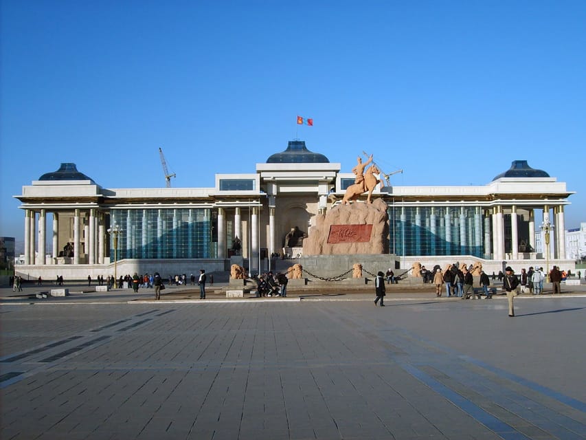 City tour all included, traditional music and dance concert - At a glance: what this day includes