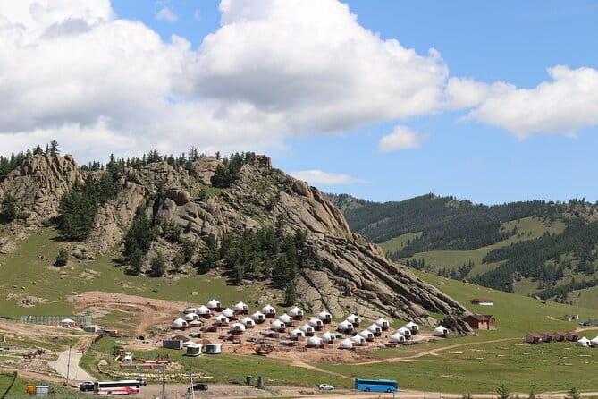 Full Day Chinggis Khaan Statue & Terelj NP Tour +Horseride, Eagle - Lunch and the road toward Terelj National Park