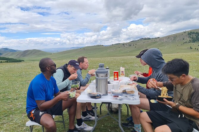 Full Day Mountain Biking Tour in Khan Khenty National Park - What the guide and support vehicle add