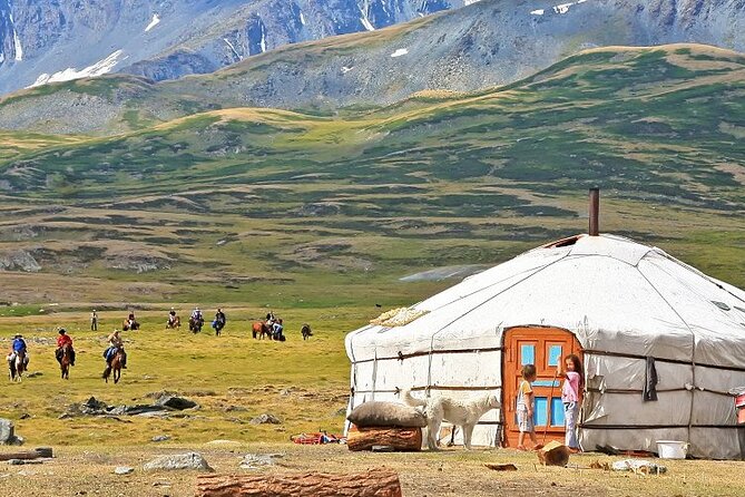 Mongolia Nomad Trek • On-Foot & Horseback ~ 15 Day - Day 3: Flying west to Bayan Ulgii