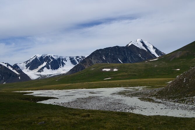 Mongolia Trekking Tour in the Altai Tavan Bogd National Park - Why this route is special