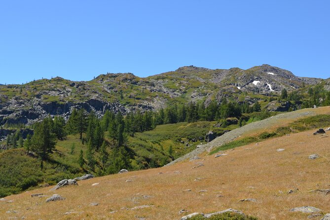 Mongolia Trekking Tour in the Altai Tavan Bogd National Park - Day 3: The climb to Malchin Peak