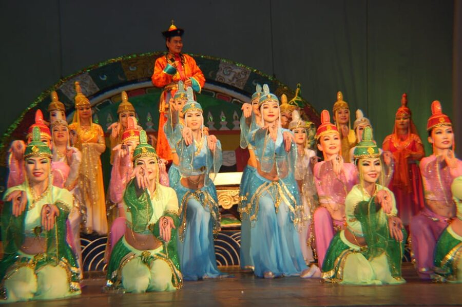 Ulaanbaatar: Traditional Music and Dance Performance Ticket - Throat singing: the sound you came to hear